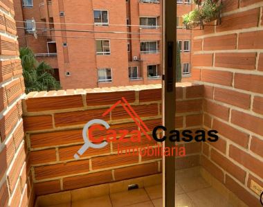 CALLE 32E N° 76-18, LAURELES NOGAL, 3 Habitaciones Habitaciones, ,2 BathroomsBathrooms,Apartamento,En Venta,EDIFICIO ARCADIA,3,1092