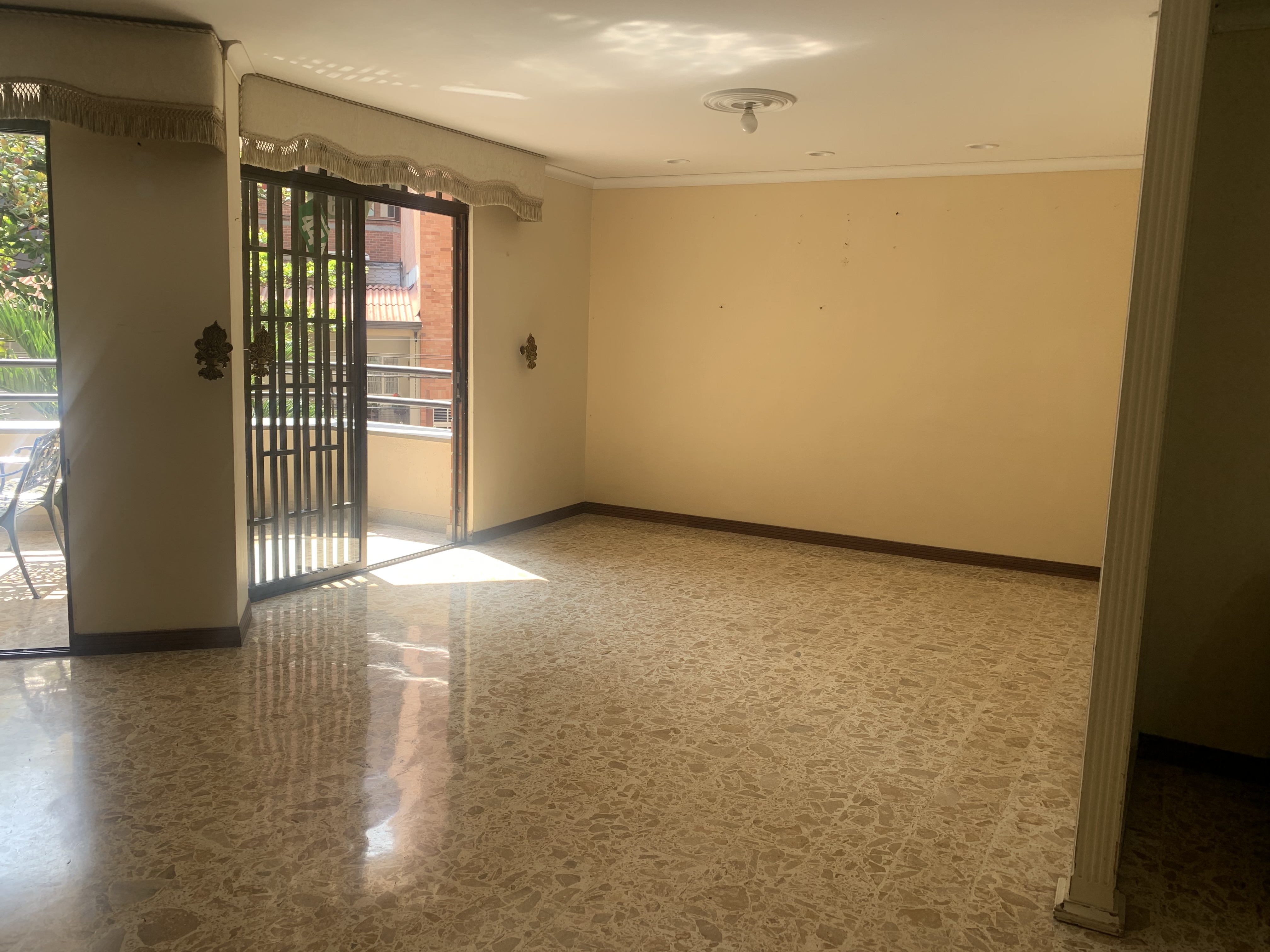 Santa Teresita laureles, Laureles, ,Apartamento,En Venta,2,1127