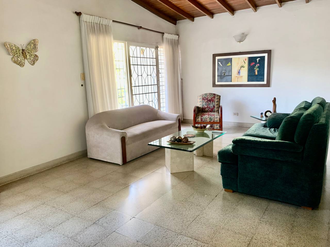 calle 32f # 75 c 105 calle 32f # 75 c 105, laureles, 5 Habitaciones Habitaciones, ,3 BathroomsBathrooms,Casa,En Arriendo,calle 32f # 75 c 105,2,1133