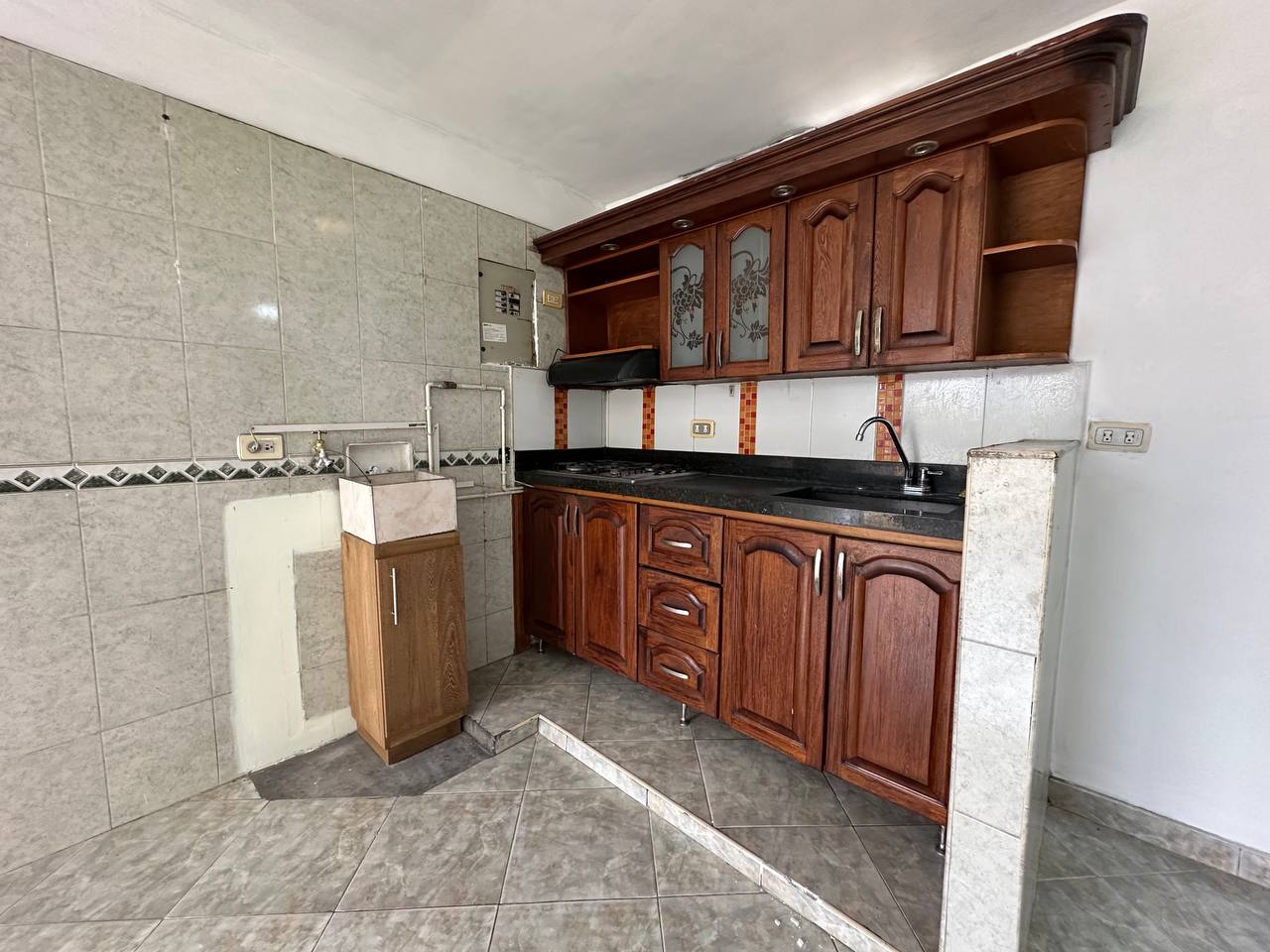 Cra. 39 #47-53, Carrera 39, Bomboná, 051052, 2 Habitaciones Habitaciones, ,1 BañoBathrooms,Apartamento,En Venta,Torres de la giralda 402 ,Carrera 39,1146