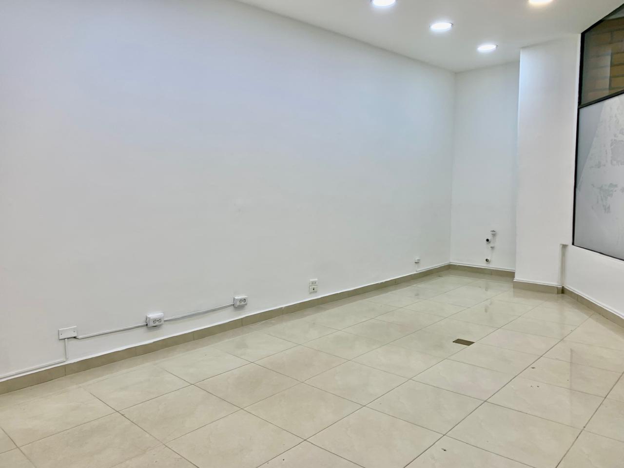 Cra. 51 #45-75 Cra. 51 #45-75, Candelaria, ,2 BathroomsBathrooms,Local,En Arriendo,Centro comercial los pioneros ,Cra. 51 #45-75,2,1156