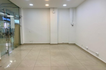 Cra. 51 #45-75 Cra. 51 #45-75, Candelaria, ,2 BathroomsBathrooms,Local,En Arriendo,Centro comercial los pioneros ,Cra. 51 #45-75,2,1156