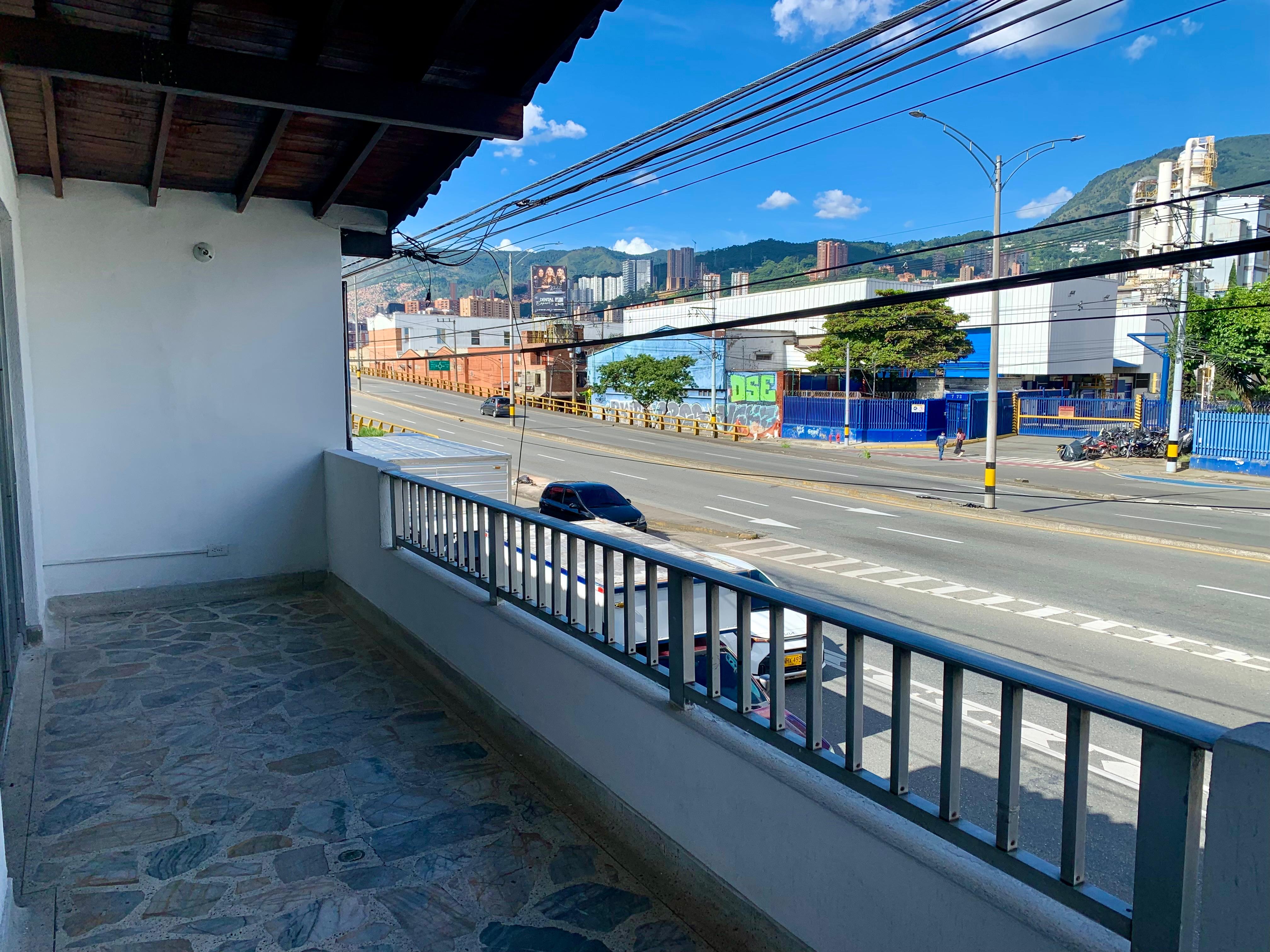 carrera 57 07 51 carrera 57 07 51, Campo Amor, 051052, 5 Habitaciones Habitaciones, ,3 BathroomsBathrooms,Casa,En Venta,carrera 57 07 51 ,2,1159