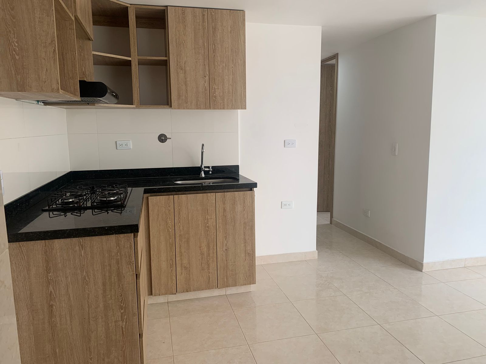 3 Habitaciones Habitaciones, ,2 BathroomsBathrooms,Apartamento,En Arriendo,1165
