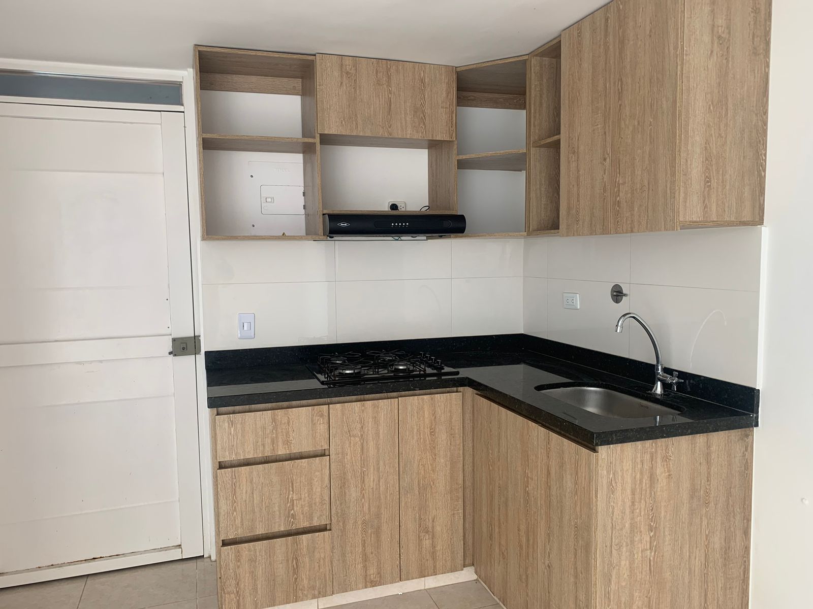 3 Habitaciones Habitaciones, ,2 BathroomsBathrooms,Apartamento,En Arriendo,1165