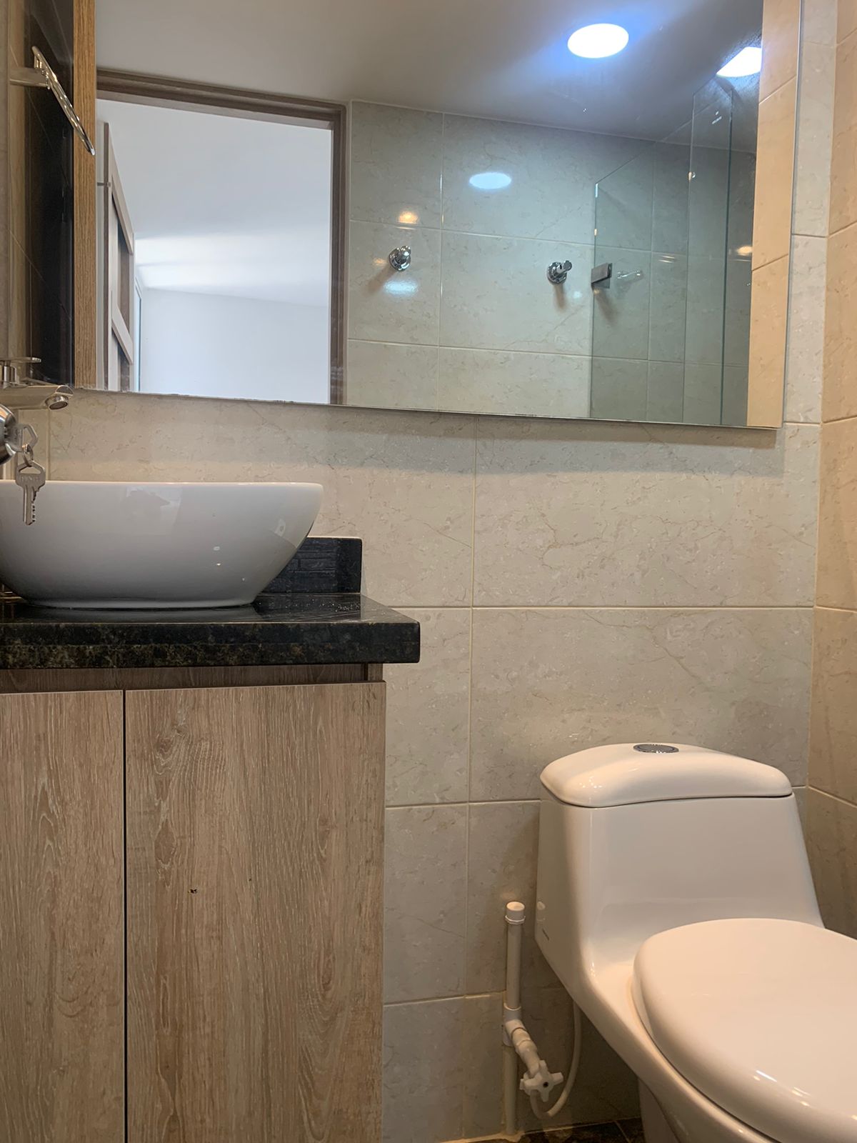 3 Habitaciones Habitaciones, ,2 BathroomsBathrooms,Apartamento,En Arriendo,1165