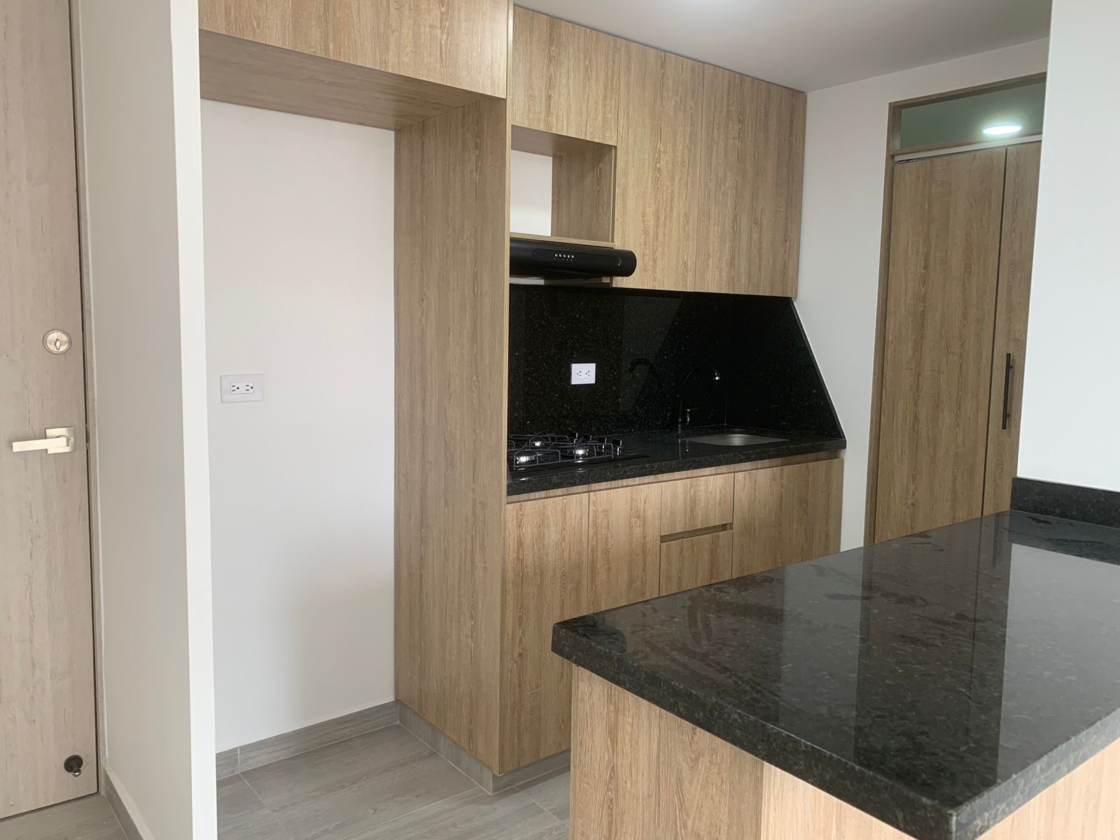 3 Habitaciones Habitaciones, ,2 BathroomsBathrooms,Apartamento,En Arriendo,1166