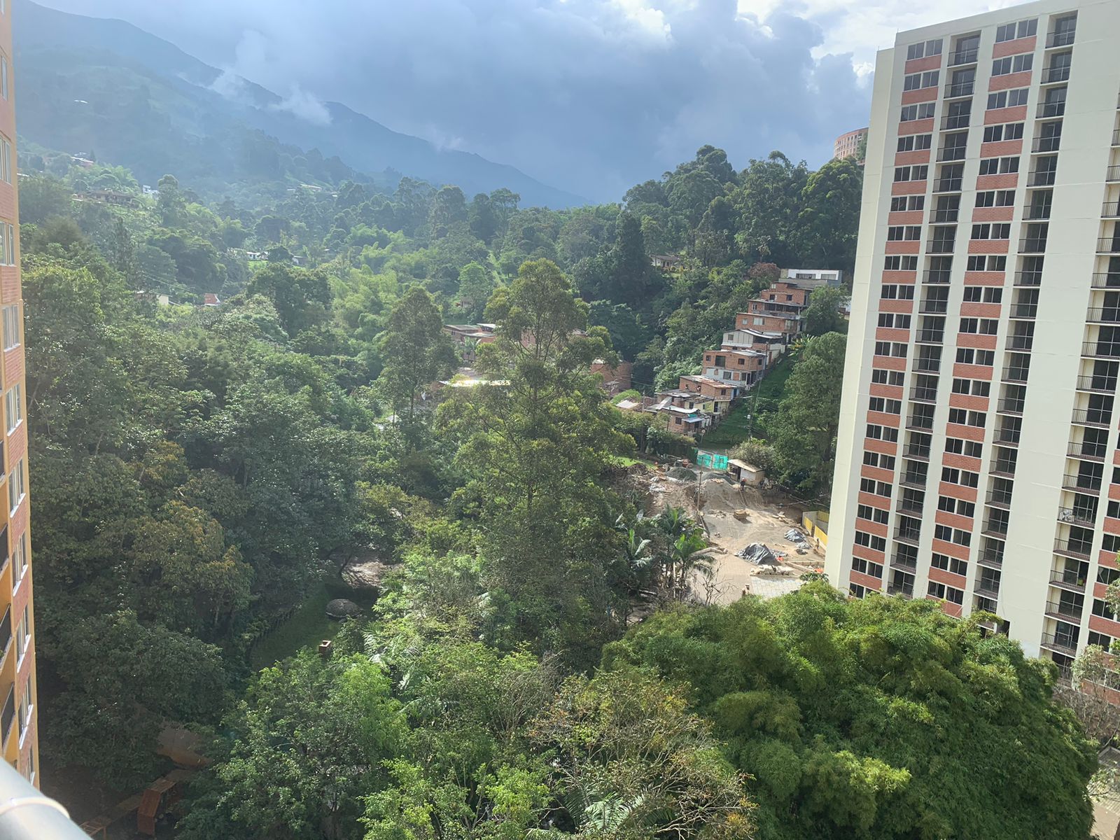 3 Habitaciones Habitaciones, ,2 BathroomsBathrooms,Apartamento,En Arriendo,1166