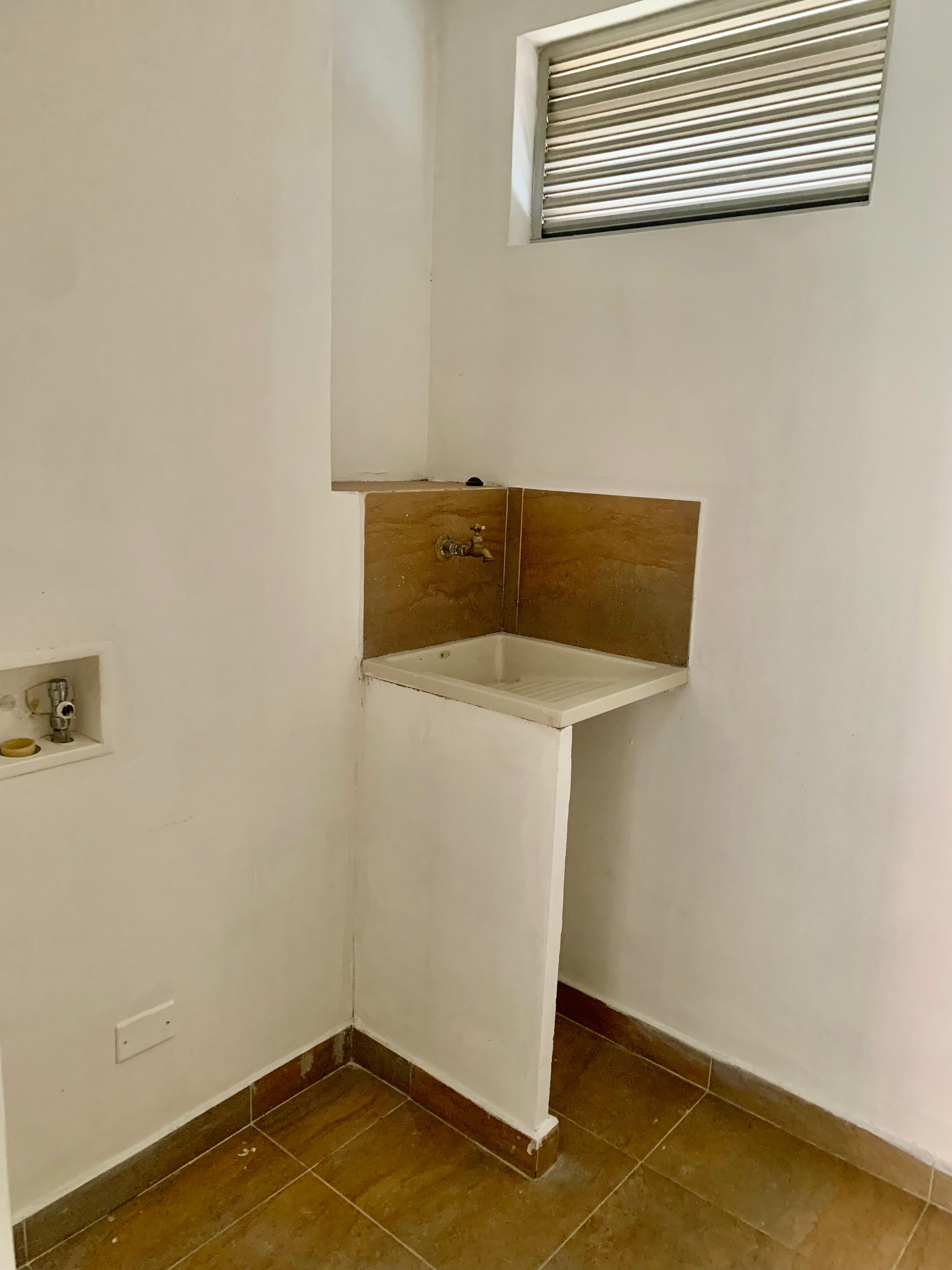 Cl. 75 Sur #34-280, La doctora, 3 Habitaciones Habitaciones, ,2 BathroomsBathrooms,Apartamento,En Arriendo,Torre lucia ,3,1174