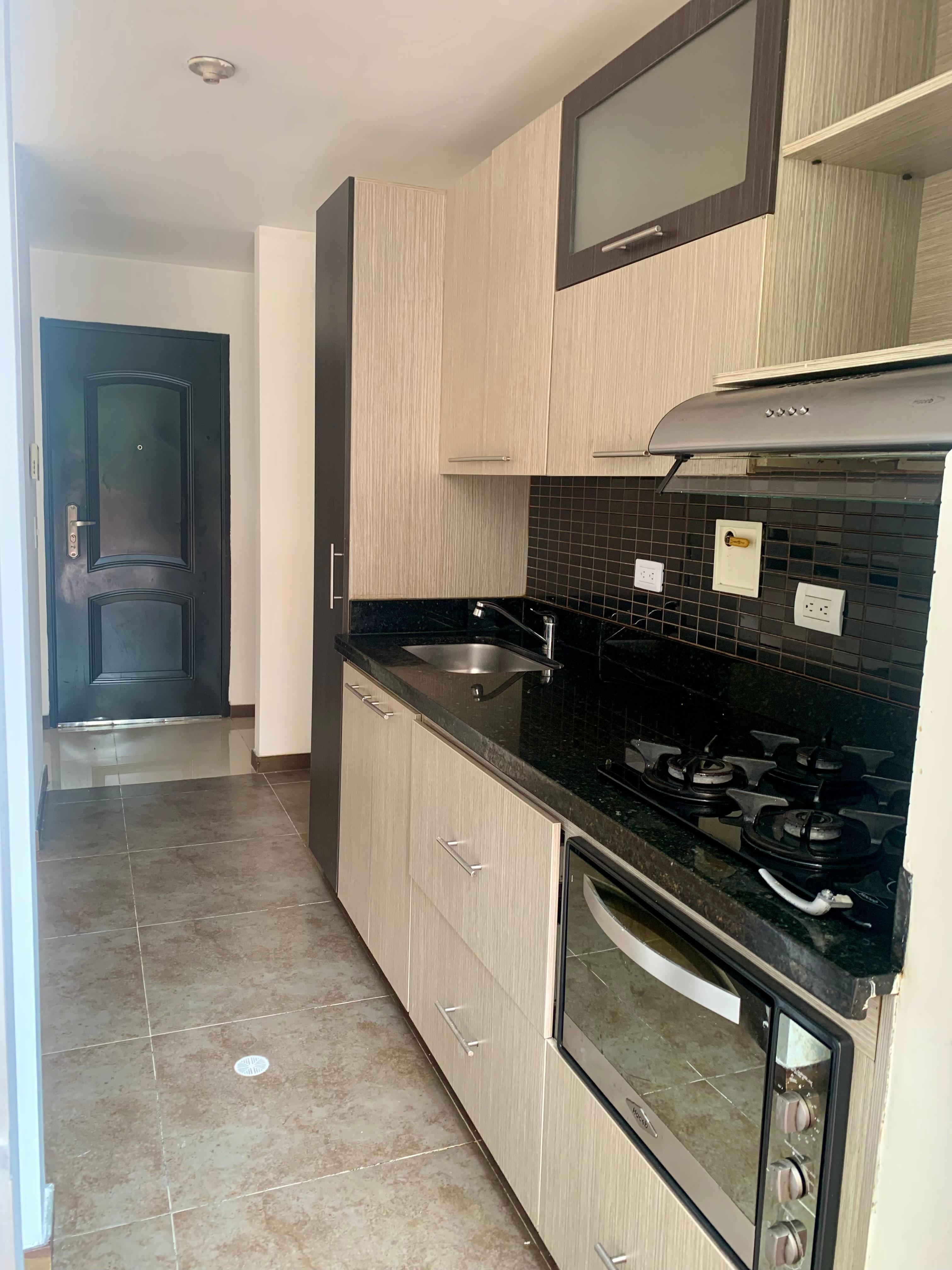 Cl. 75 Sur #34-280, La doctora, 3 Habitaciones Habitaciones, ,2 BathroomsBathrooms,Apartamento,En Arriendo,Torre lucia ,3,1174