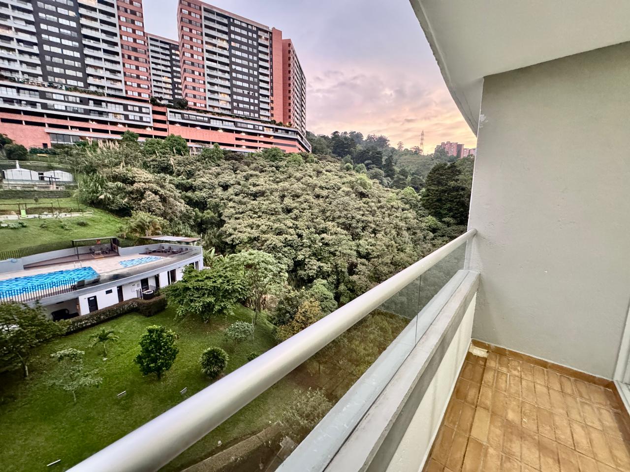 Cl. 46f Sur #37-171 Cl. 46f Sur #37-171, El trianon, 3 Habitaciones Habitaciones, ,2 BathroomsBathrooms,Apartamento,En Arriendo,La provincia Toscana Ventura ,Cl. 46f Sur #37-171,10,1175