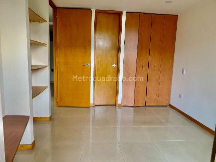 33, laureles, 1 Dormitorio Habitaciones, ,2 BathroomsBathrooms,Aparta Estudio,En Arriendo,33,4,1180