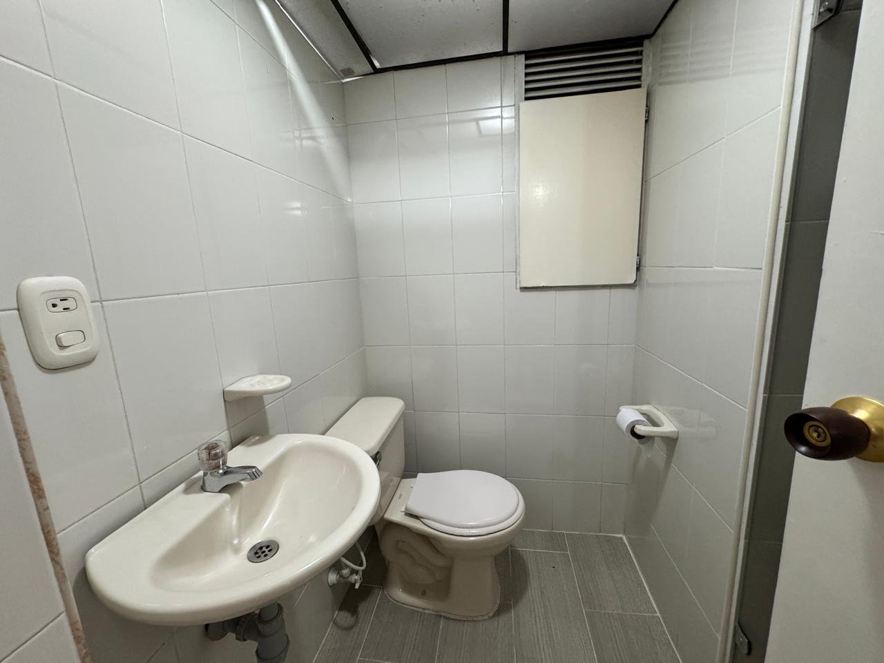 Calle 29A #58A 102, Cabañas, 3 Habitaciones Habitaciones, ,2 BathroomsBathrooms,Apartamento,En Arriendo,La Cabaña,1181