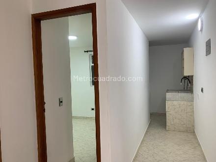 Calle 33 # 52-29, Obrero, 3 Habitaciones Habitaciones, ,1 BañoBathrooms,Apartamento,En Arriendo,3,1192