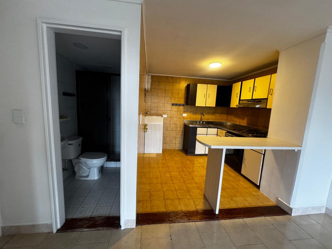 Calle 51 #72-25 Calle 51 #72-25, 051052, 1 Dormitorio Habitaciones, ,1 BañoBathrooms,Apartamento,En Arriendo,Bolerama , Calle 51 #72-25,5,1207