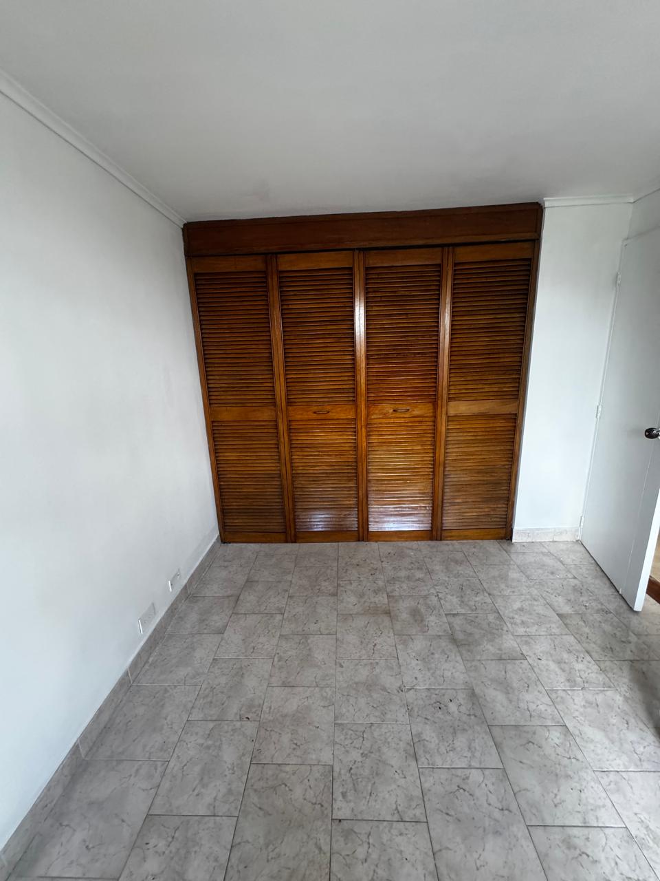Calle 51 #72-25 Calle 51 #72-25, 051052, 1 Dormitorio Habitaciones, ,1 BañoBathrooms,Apartamento,En Arriendo,Bolerama , Calle 51 #72-25,5,1207