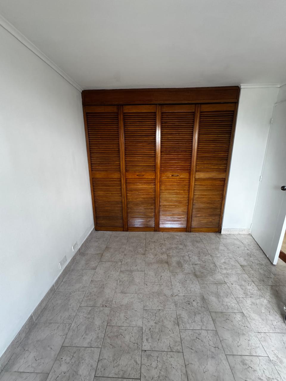 Calle 51 #72-25 Calle 51 #72-25, 051052, 1 Dormitorio Habitaciones, ,1 BañoBathrooms,Apartamento,En Arriendo,Bolerama , Calle 51 #72-25,5,1207