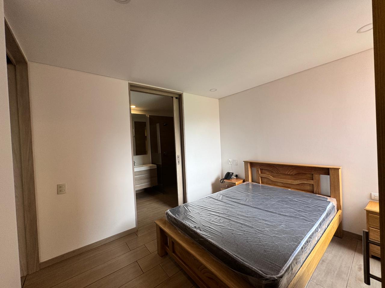 Cra. 24, Loma Del Escobero #36D sur 100 Cra. 24, Loma Del Escobero #36D sur 100, 1 Dormitorio Habitaciones, ,1 BañoBathrooms,Aparta Estudio,En Arriendo,El vergel,Cra. 24, Loma Del Escobero #36D sur 100,4,891716