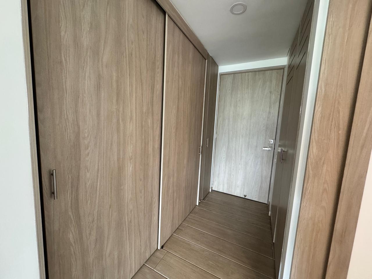 Cra. 24, Loma Del Escobero #36D sur 100 Cra. 24, Loma Del Escobero #36D sur 100, 1 Dormitorio Habitaciones, ,1 BañoBathrooms,Aparta Estudio,En Arriendo,El vergel,Cra. 24, Loma Del Escobero #36D sur 100,4,891716