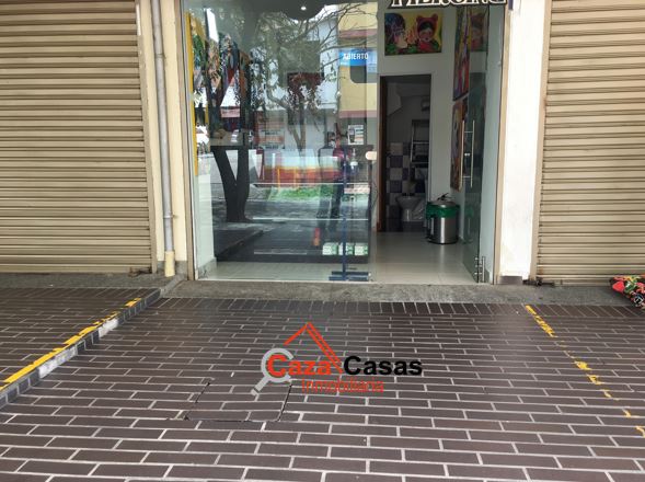 LOCAL EN BELÉN LOS ALPES Caza Casas