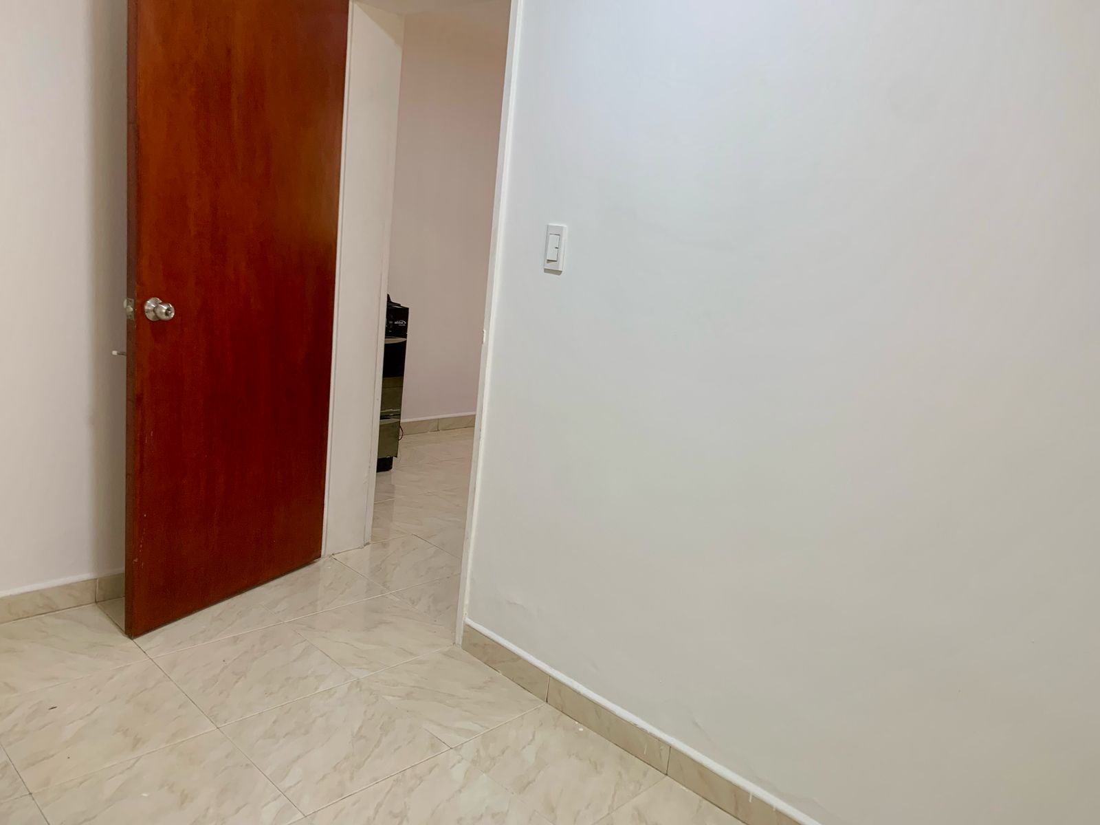 Carrera 83A No. 33B-68, La Castellana, 3 Habitaciones Habitaciones, ,3 BathroomsBathrooms,Casa,En Arriendo,1,1070